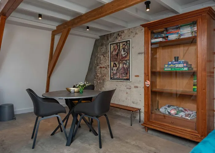 Apartamento Elburg-vesting Sfeervol Bij De Jufferen Elburg